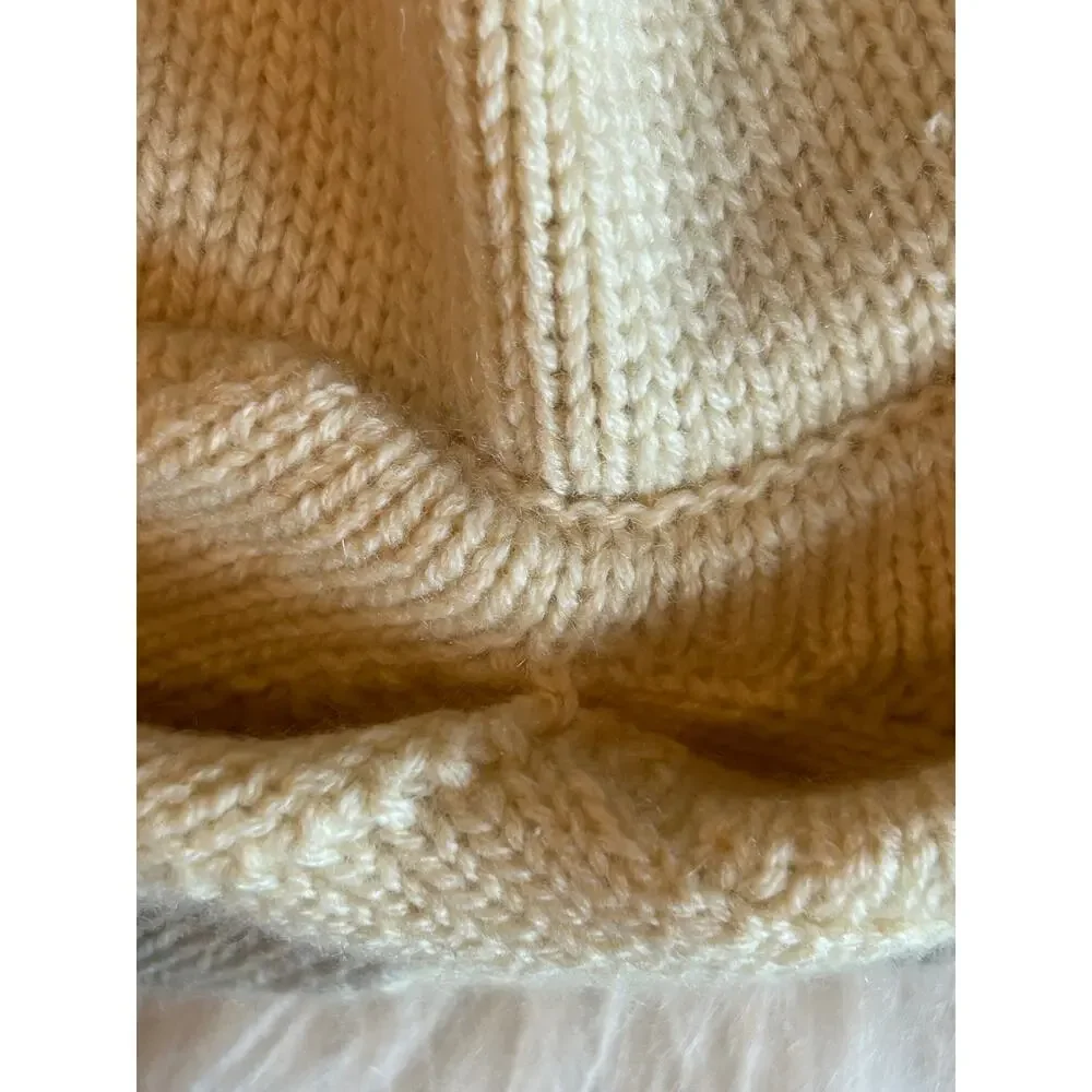 CHANEL Logo Cashmere Hat Beanie